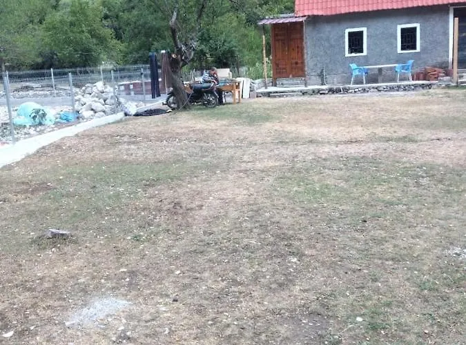 Bujtina Legata Theth