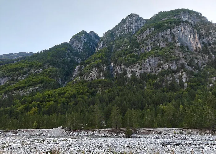 Bujtina Legata Theth